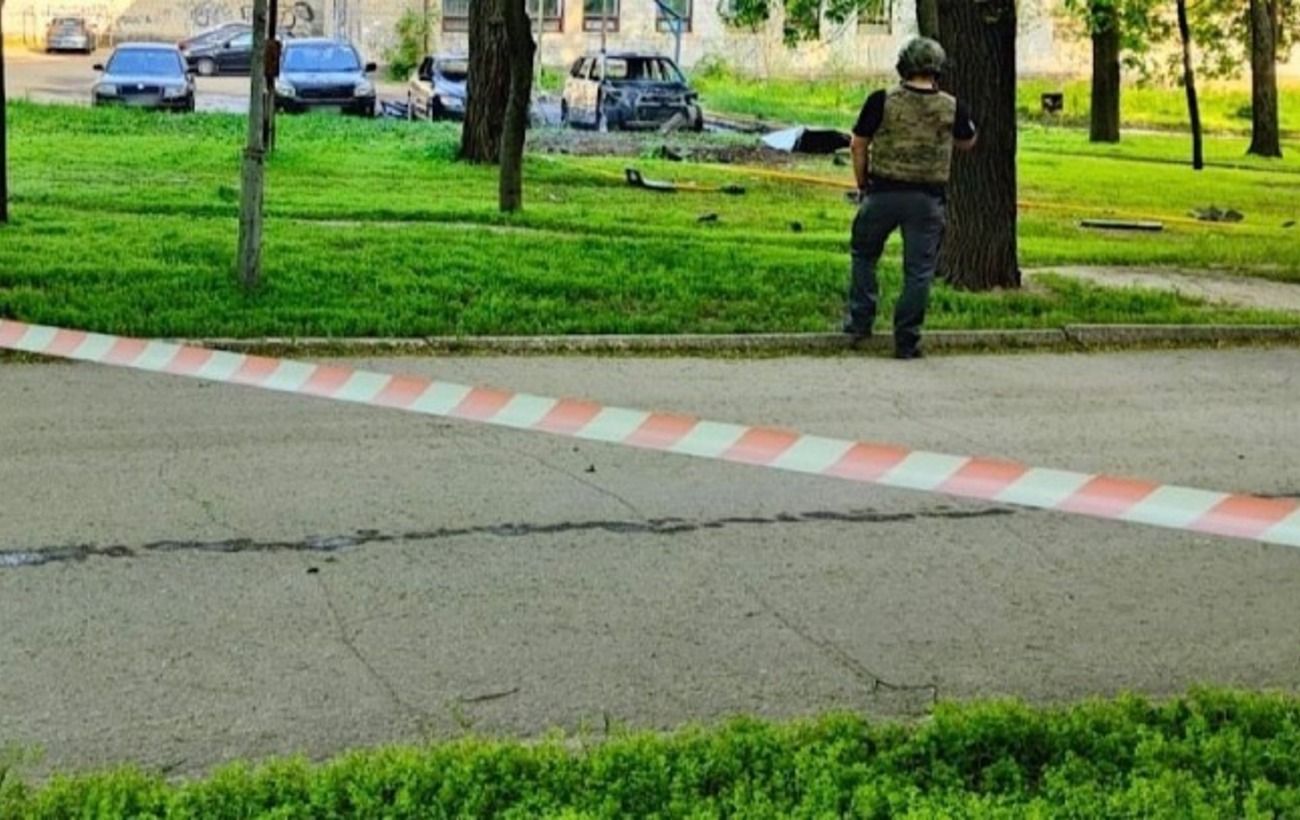 У Дніпрі вибухнуло авто, є постраждалі