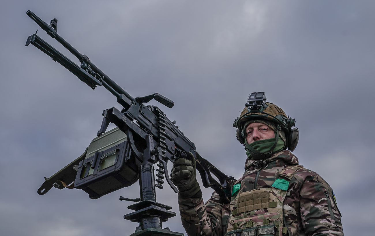 Сили ППО вночі збили майже всі дрони, але є прильоти, - ПС